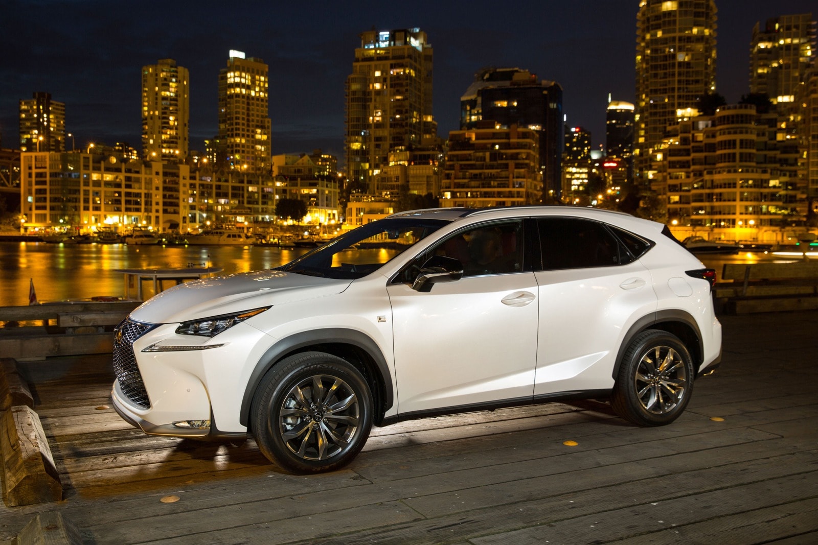 2017 Lexus NX 200t Review & Ratings | Edmunds