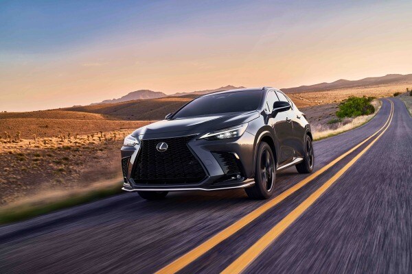 The Redesigned 2022 Lexus NX 350 Finally Gets a Touchscreen