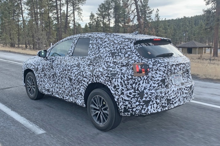 Lexus NX.