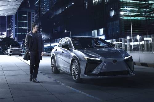 2025 Lexus RZ 450e Premium 4dr SUV Lifestyle Exterior Shown