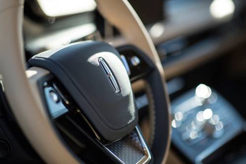 Lincoln Aviator Black Label 4dr SUV Interior Detail