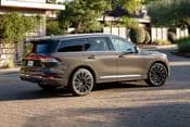 Lincoln Aviator Black Label 4dr SUV Exterior
