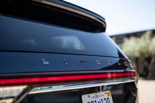 Lincoln Aviator Grand Touring 4dr SUV Rear Badge