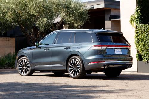 Lincoln Aviator Grand Touring 4dr SUV Exterior