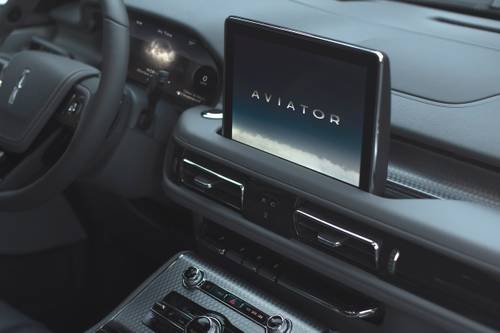 Lincoln Aviator Reserve 4dr SUV Center Console