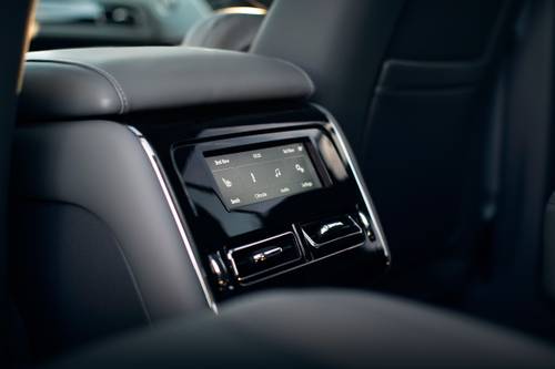 Lincoln Aviator Reserve 4dr SUV Interior Detail