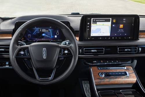 2025 Lincoln Aviator Black Label 4dr SUV Steering Wheel Detail