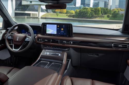 2025 Lincoln Aviator Reserve 4dr SUV Dashboard. Jet Package Shown.