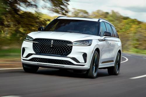 2025 Lincoln Aviator Reserve 4dr SUV Exterior. Jet Package Shown.