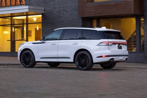 2025 Lincoln Aviator Reserve 4dr SUV Exterior. Jet Package Shown.