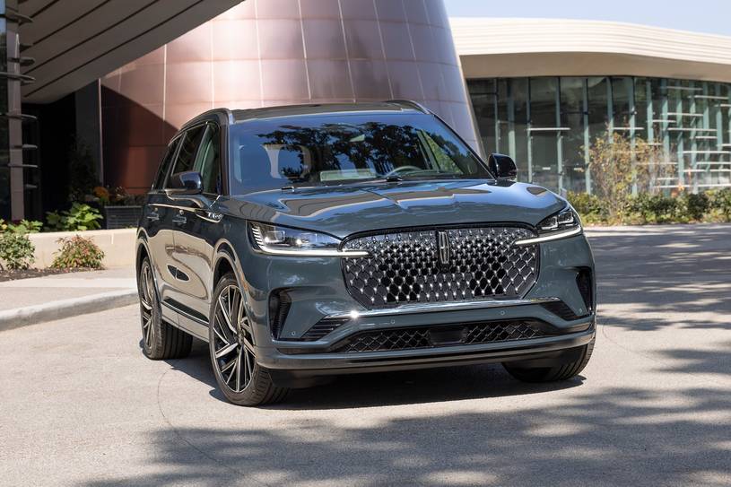 2026 Lincoln Aviator Black Label 4dr SUV Exterior