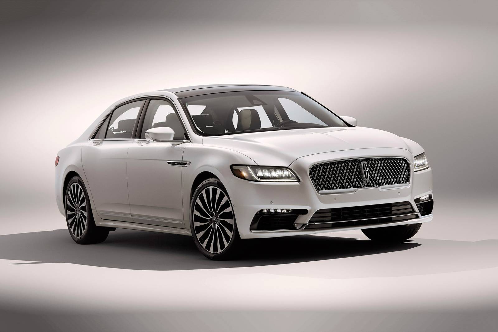 2020 Lincoln Continental Prices Reviews And Pictures Edmunds