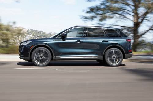 Lincoln Corsair Reserve 4dr SUV Profile Shown