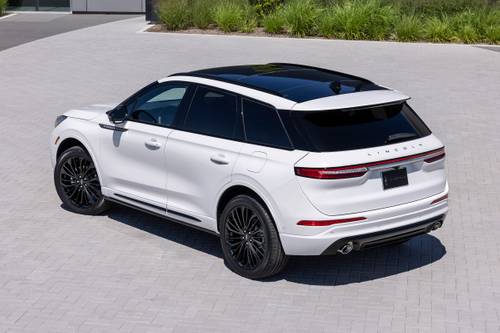 Lincoln Corsair Reserve 4dr SUV Exterior Shown