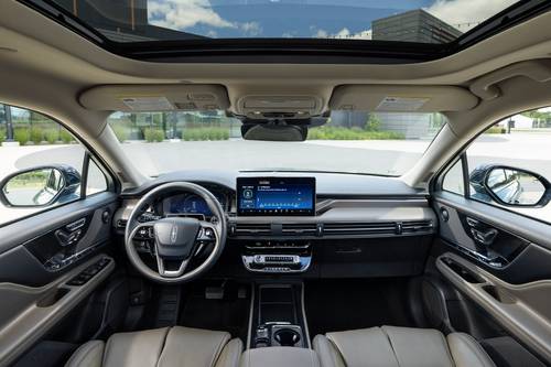 2025 Lincoln Corsair Grand Touring 4dr SUV Dashboard
