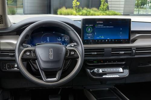 2025 Lincoln Corsair Grand Touring 4dr SUV Steering Wheel Detail