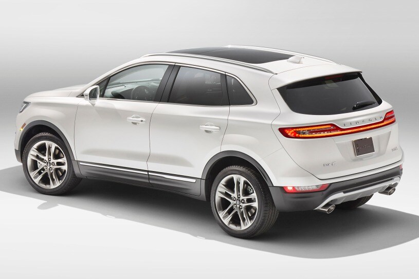 2015 lincoln mkc pictures 169 photos edmunds