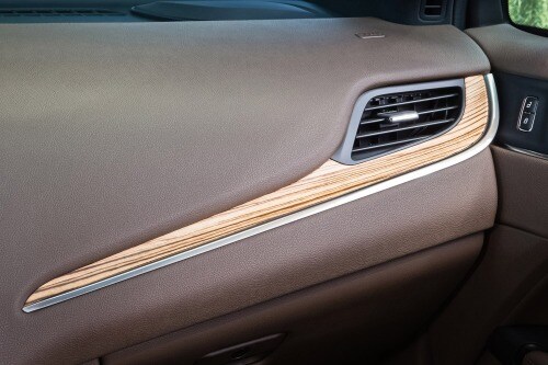 2018 Lincoln MKC Select 4dr SUV Interior Detail