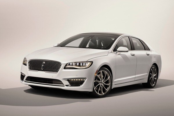 2017 Lincoln MKZ Buyers Opt for Luxury Amenities