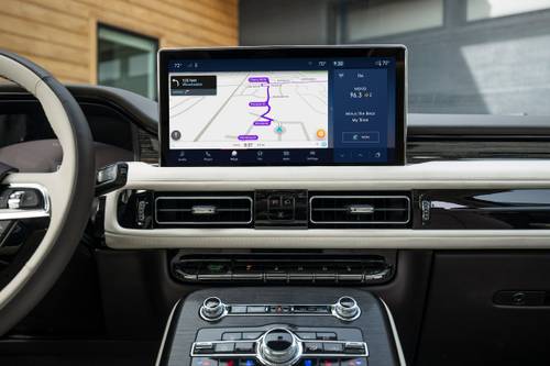 Lincoln Nautilus Black Label 4dr SUV Navigation System