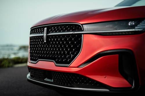 2026 Lincoln Nautilus Reserve 4dr SUV Exterior Detail. Jet Appearance Package Shown.