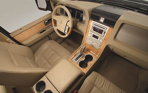 2008 Lincoln Navigator L Luxury Dashboard