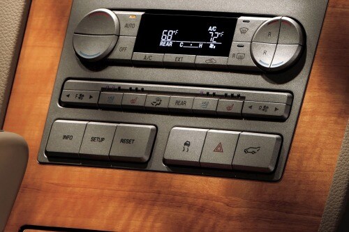 2013 Lincoln Navigator 4dr SUV Center Console