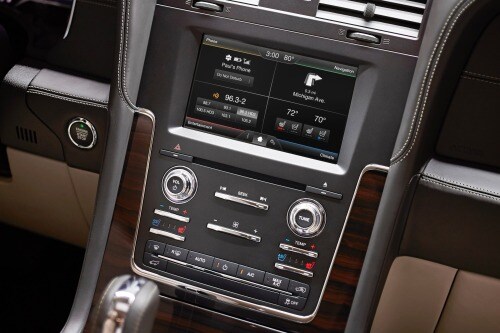 2015 Lincoln Navigator L 4dr SUV Center Console