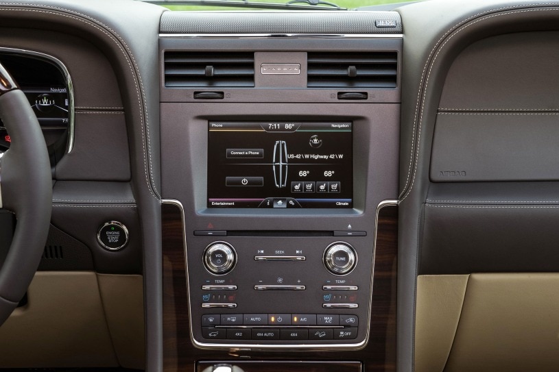 2017 Lincoln Navigator Interior Pictures