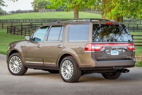 2017 Lincoln Navigator Reserve 4dr SUV Exterior Shown