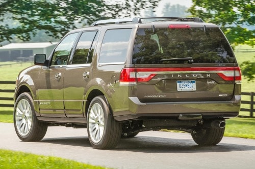 2017 Lincoln Navigator Reserve 4dr SUV Exterior Shown