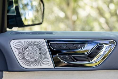 Lincoln Navigator Black Label 4dr SUV Interior Detail