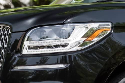 Lincoln Navigator L Black Label 4dr SUV Headlamp Detail