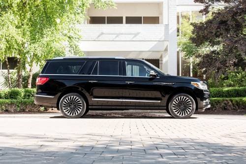 Lincoln Navigator L Black Label 4dr SUV Profile Shown