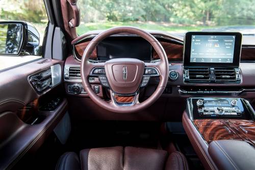Lincoln Navigator L Black Label 4dr SUV Steering Wheel Detail
