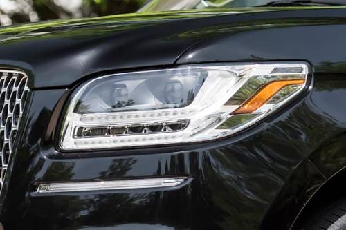 Lincoln Navigator L Black Label 4dr SUV Headlamp Detail