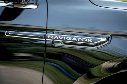Lincoln Navigator L Black Label 4dr SUV Fender Badge
