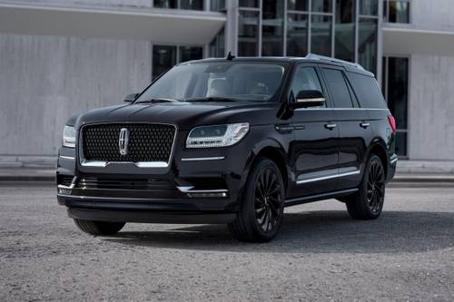 Lincoln Navigator Reserve 4dr SUV Exterior. Monochromatic Package Shown.