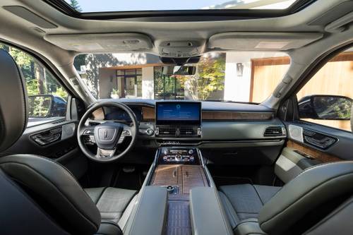 Lincoln Navigator Black Label 4dr SUV Dashboard