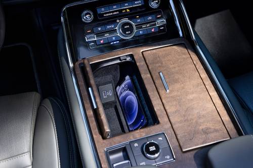 Lincoln Navigator Black Label 4dr SUV Interior Detail