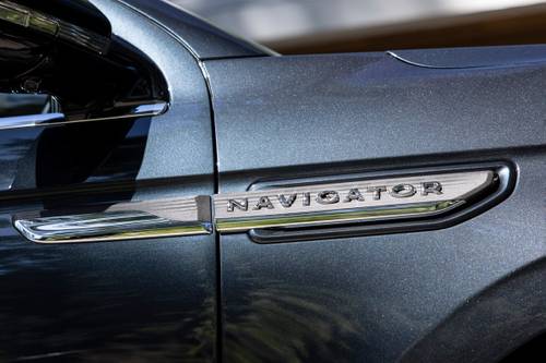 Lincoln Navigator Reserve 4dr SUV Fender Badge