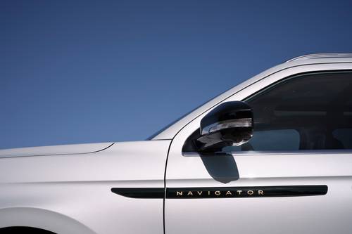 2025 Lincoln Navigator L Black Label 4dr SUV Exterior Detail