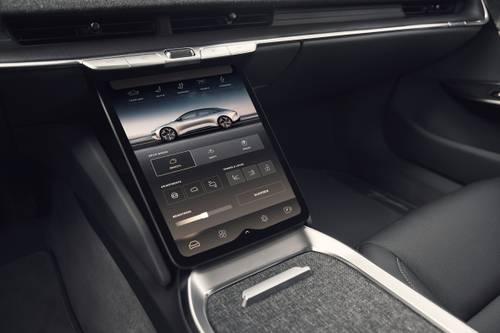 2023 Lucid Air Pure Sedan Center Console
