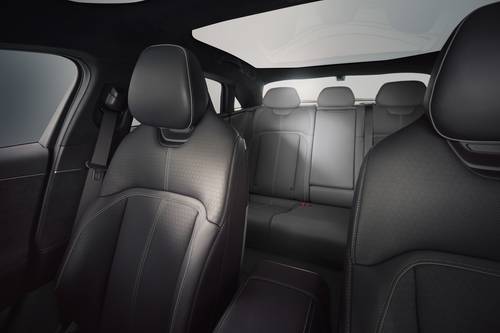 2025 Lucid Air Grand Touring Sedan Interior Detail