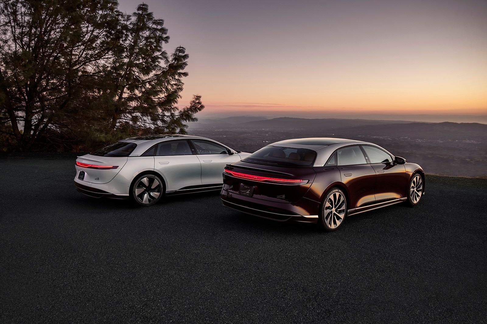 New Lucid Air Model Has Over 1 000 Horsepower Edmunds