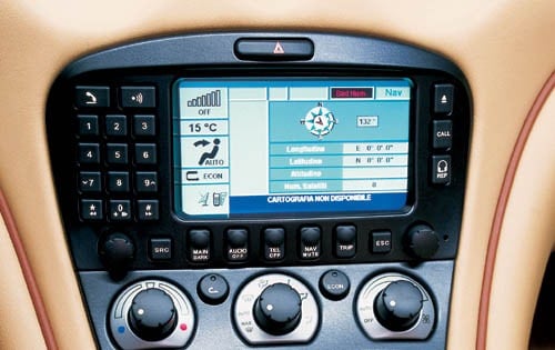 2002 Maserati Coupe Cambiocorsa Center Console