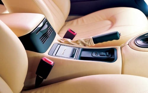 2002 Maserati Coupe Cambiocorsa Center Console