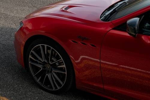 2022 Maserati Ghibli Trofeo Sedan Exterior Detail