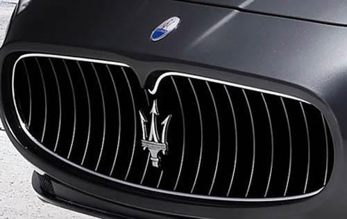 2010 Maserati GranTurismo Convertible Front Grille and Badging