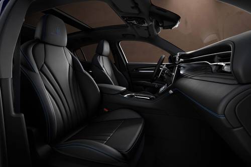 2024 Maserati Grecale 4dr SUV Interior